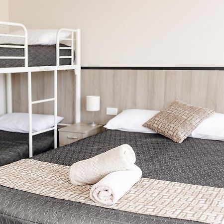 Starline Motor Inn Miles Экстерьер фото